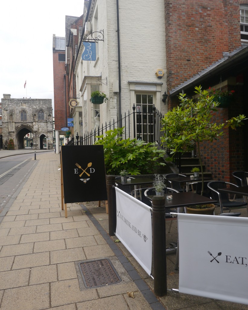 Eat Drink Bee Winchester