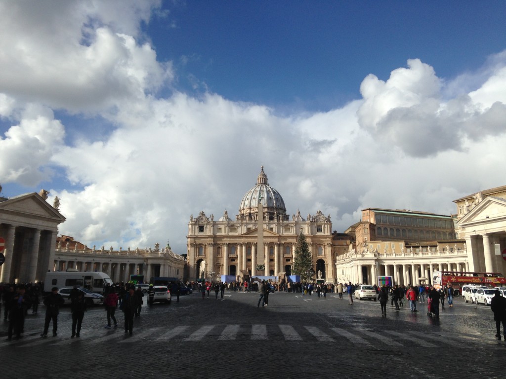 Rome, travel writing, travel, tourism, Colosseum, Italy, explore, wanderlust, city break, tour, history, food, The Vatican, St Paul's , The Sistine Chapel, museum