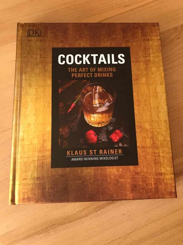 cocktailstheartofmixingtheperfectdrinks