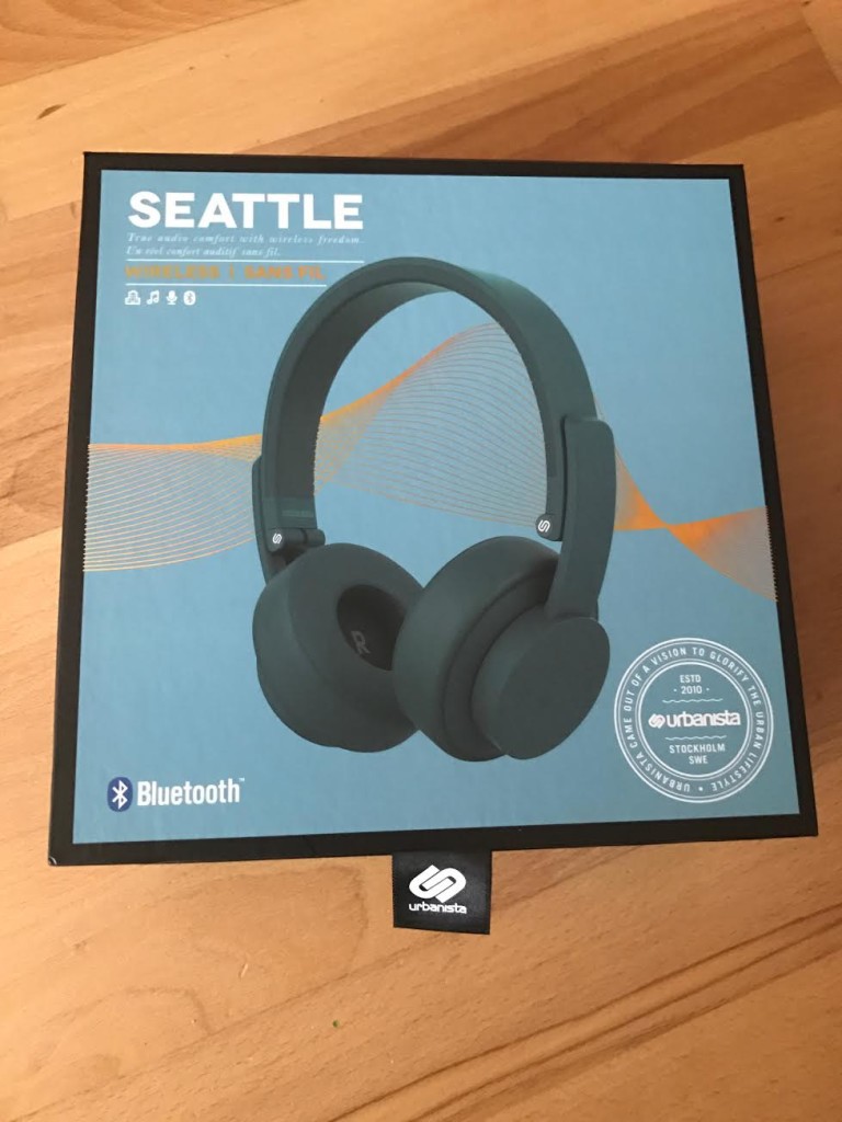 Urbanista Seattle Wireless Headphones Review blue