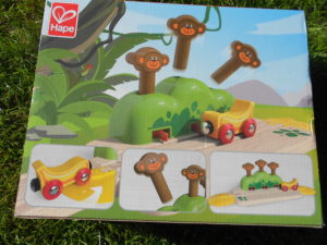 hape-pop-up-monkey-track