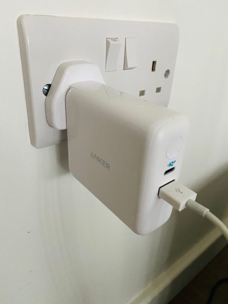 anker phone charger, anker, 