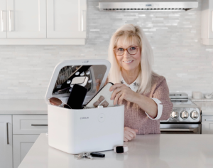 sanitiser, sanitising, UV, 